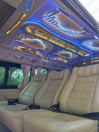 รถตู้ VIP รับส่งสนามบิน